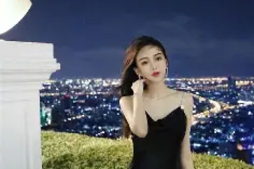 微博封杀“吃瓜少女张小寒”：频发不实爆料明星隐私惹众怒