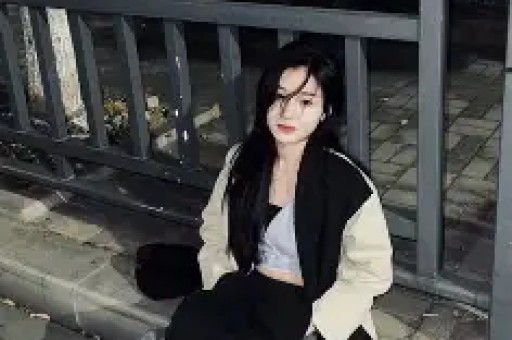 谢娜讨公道反遭锤！薛之谦粉丝翻旧账张杰黑料被扒底朝天